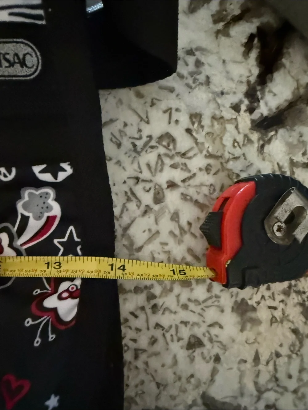 Lesportsac deluxe every day Black zip Bag with Red & White Graphic Print